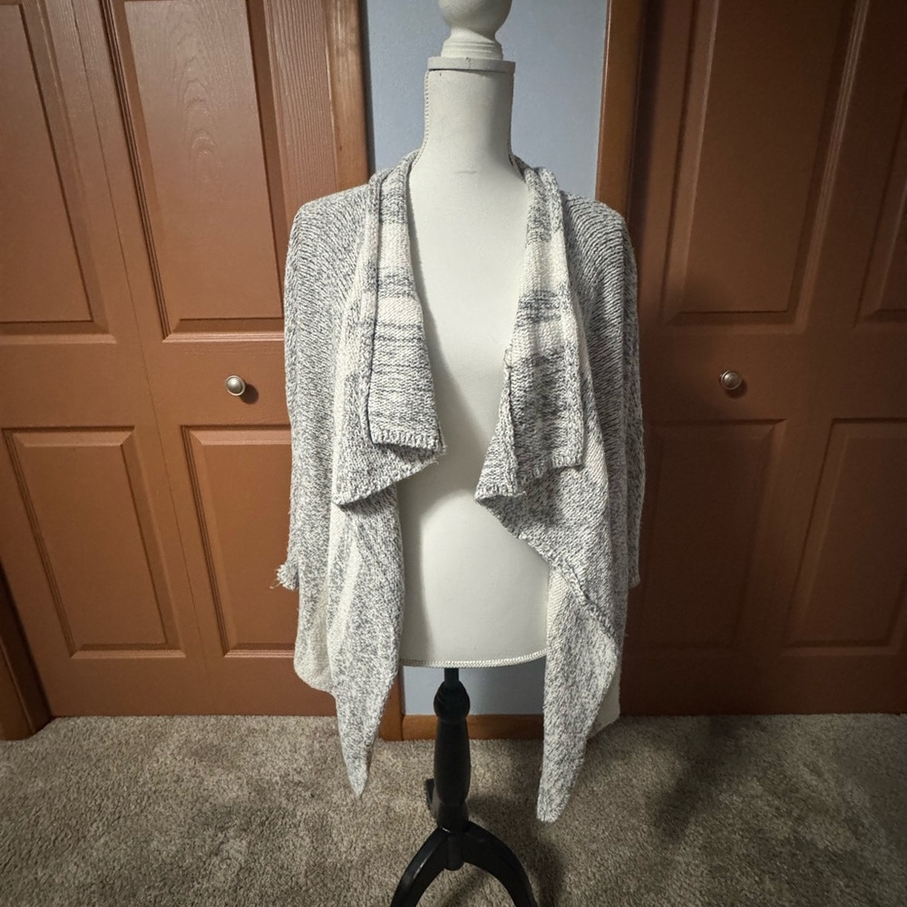 lola Gray and Cream Open-Front Waterfall Cardigan